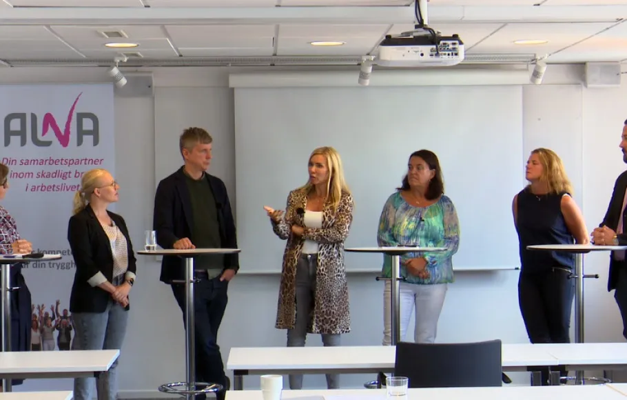 Alna - panel pratar om skadligt bruk