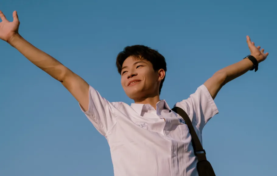 Glad ung man