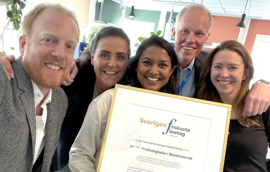 Från vänster: Thomas Pella Bergsell, kommunikationschef Karren Fells, HR-chef Corinne Östlund, HRBP Claes Magnusson, VD Frida Lindmark, Arbetsmiljö- och säkerhetsstrateg